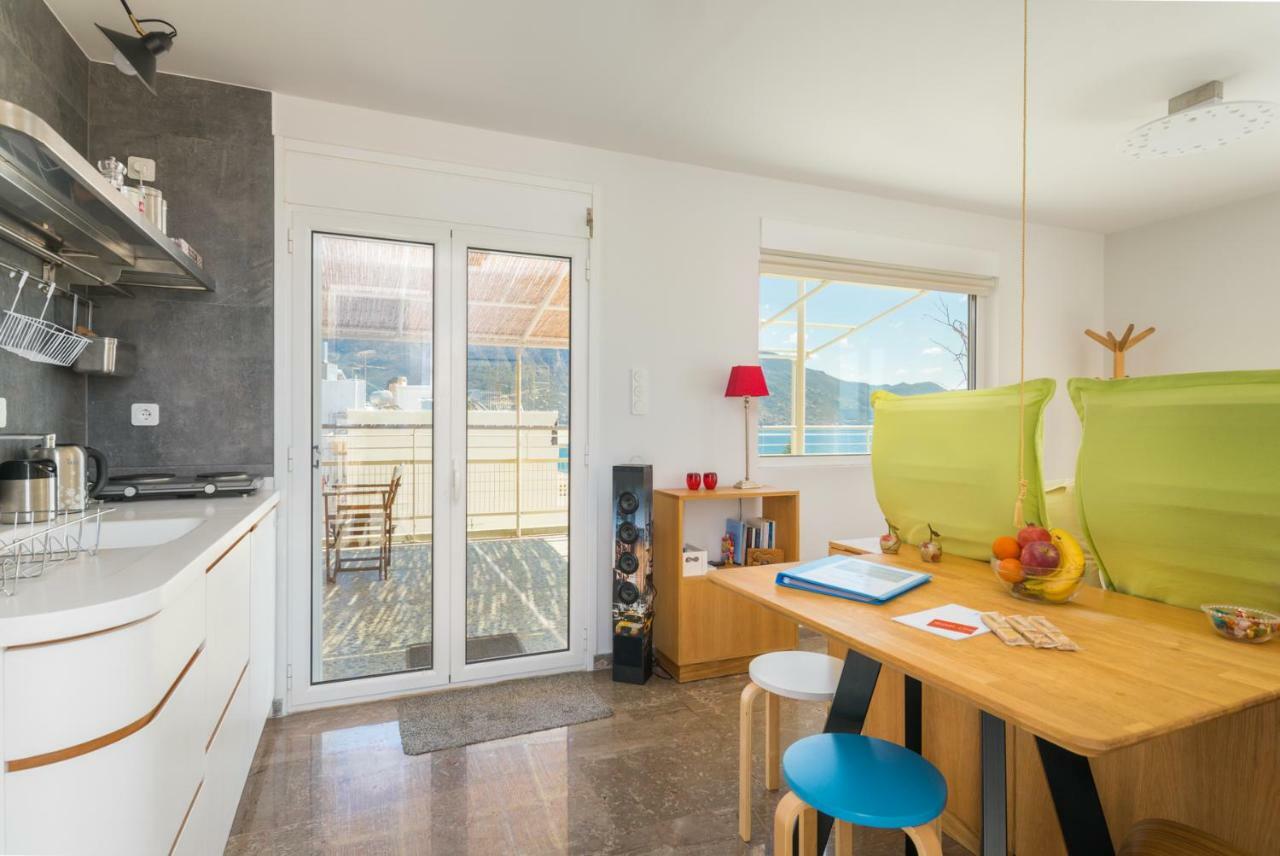 Ferienwohnung Seafront Penthouse Leo Kalamata Exterior foto